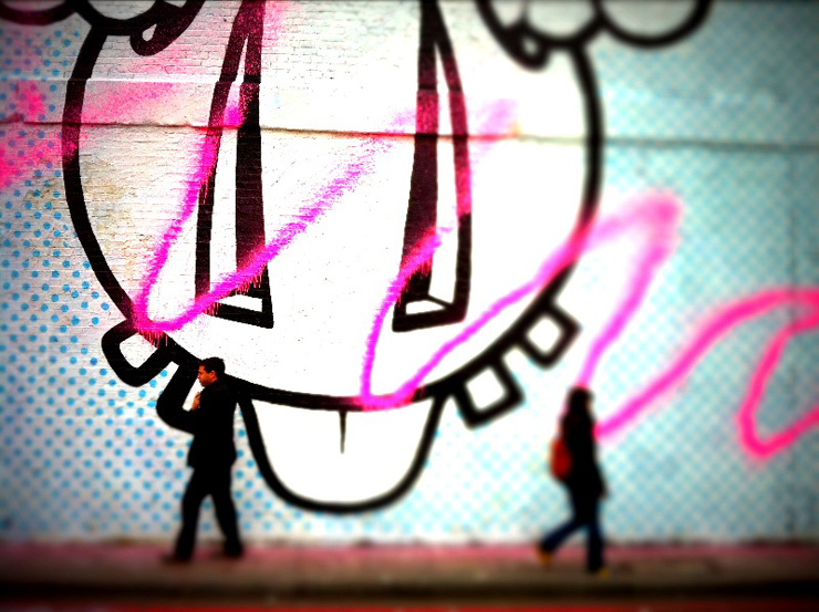 brooklyn-street-art-geoff-hargadon-moniker-london-2011-dFace-defaced-web