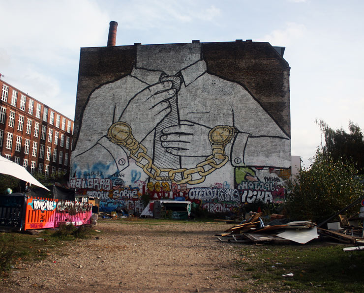 brooklyn-street-art-blu-spencer-elzey-berlin-10-13-web-2