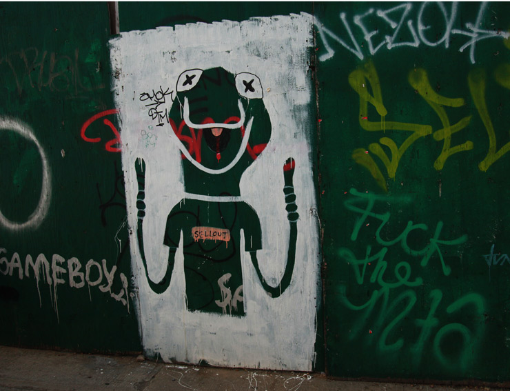 brooklyn-street-art-artist-unknown-jaime-rojo-01-04-15-web-4