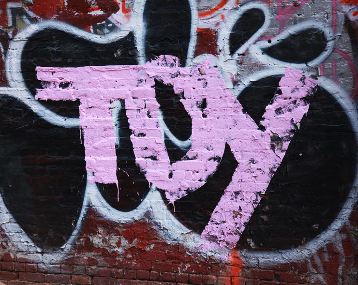 brooklyn-street-art-toy-jaime-rojo-03-13-16-web