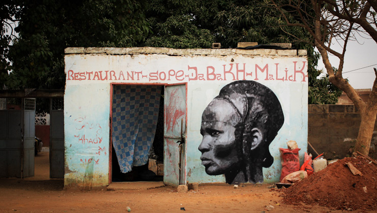 YZ and Her “Amazone” Women Warriors on Senegalese Walls