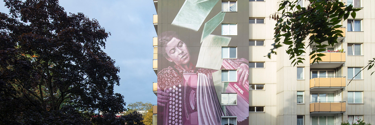 Typewriter Keys, Harmony, and Resistance: Innerfields Paint Maria Terwiel in Charlottenburg