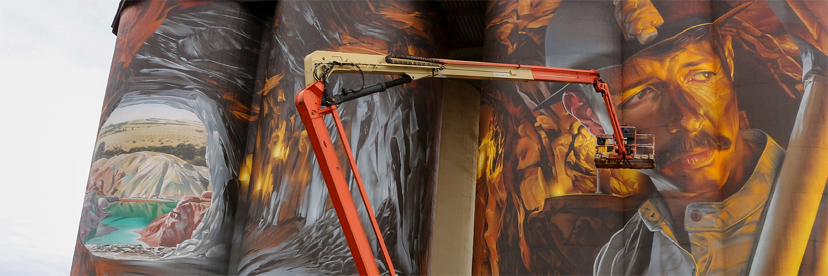 A Miner’s Story: SMUG Brings Kapunda’s Past to the Surface on Silos